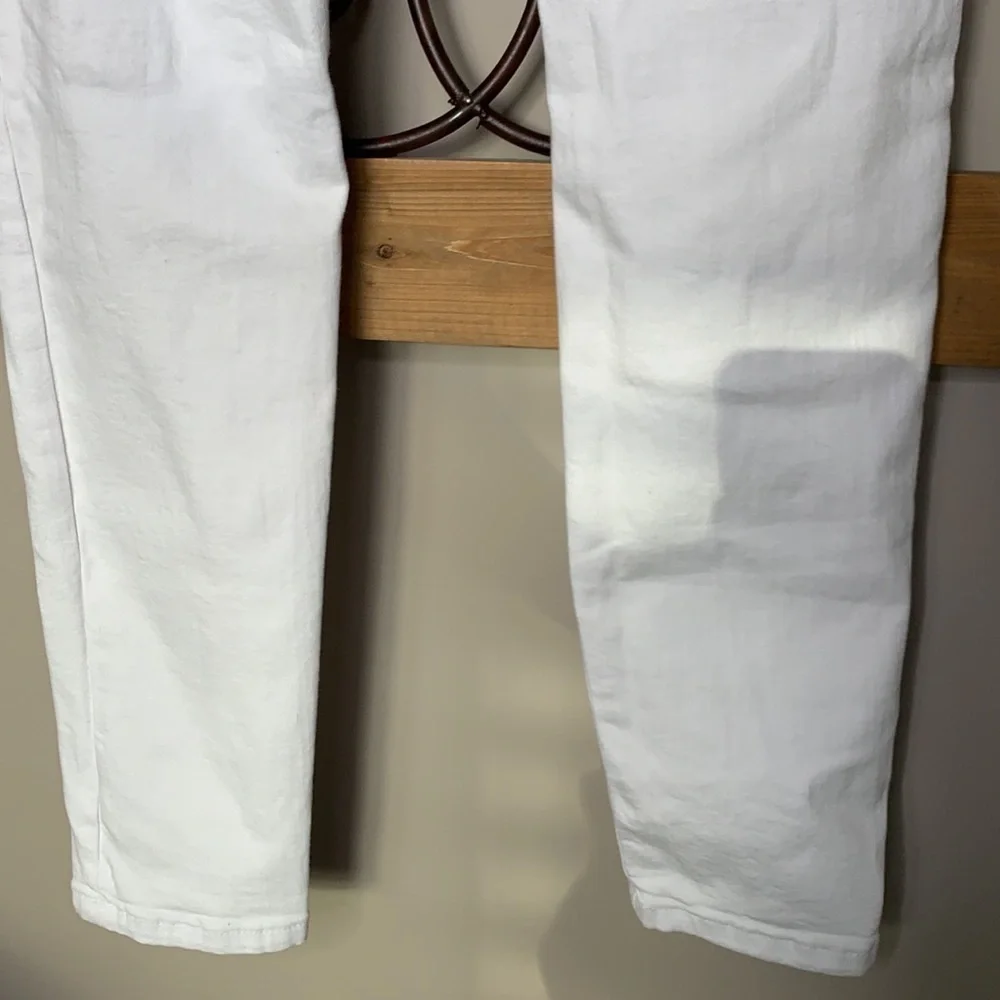 KanCan high rise button fly distressed jeans